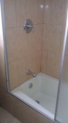 2nd Floor Remodeling Bathroom with Ceraminc Tile
