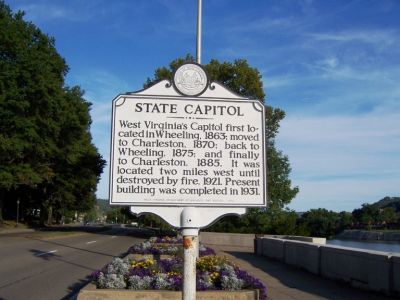 West Virginia state capitol building information
