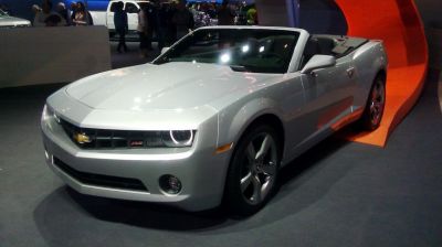 New Camaro convertible at the 2011 Chicago Auto Show
