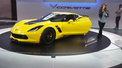 new Corvette at 2014 Chicago Auto Show
