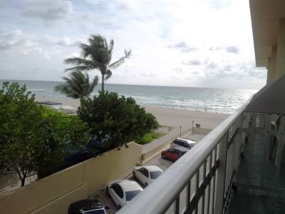 View from Miami Hotel (the Thunderbird in Sunny Isles Beach)
