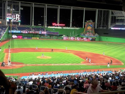 Miami Marlins baseball game against the Chicago Cubs
