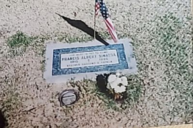 Frank Sinatra grave
